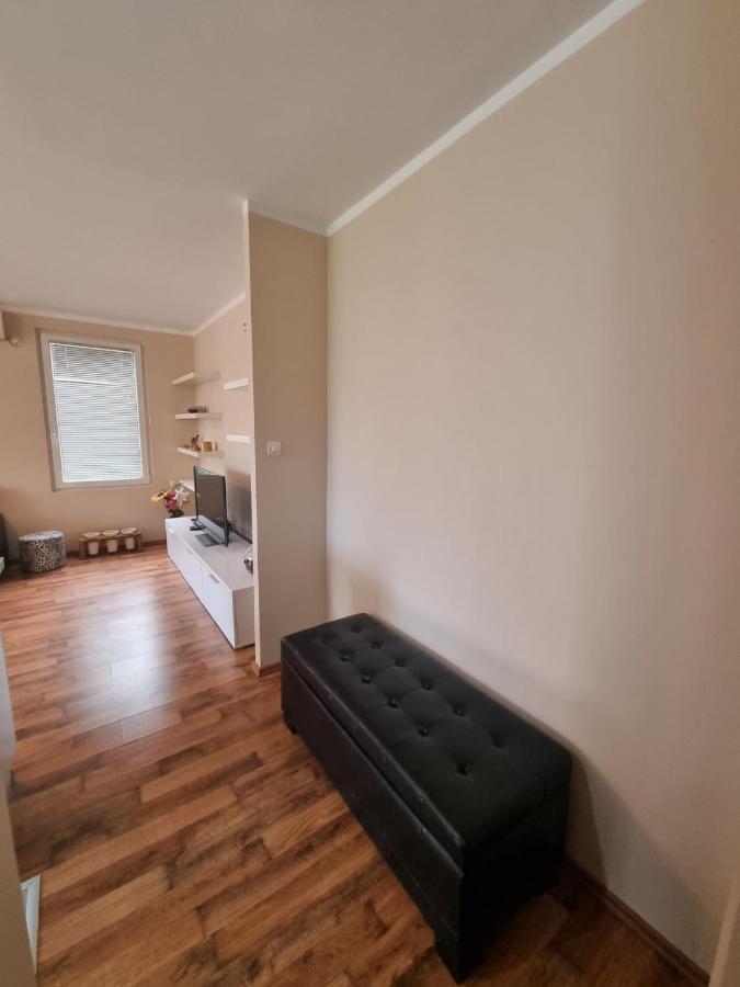 贝尔格莱德Hawaii- 2 Bdr, Arena, Sava Centar, Free Parking公寓 外观 照片